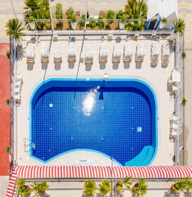 Hotel 3 stelle con piscina riscaldata a Jesolo